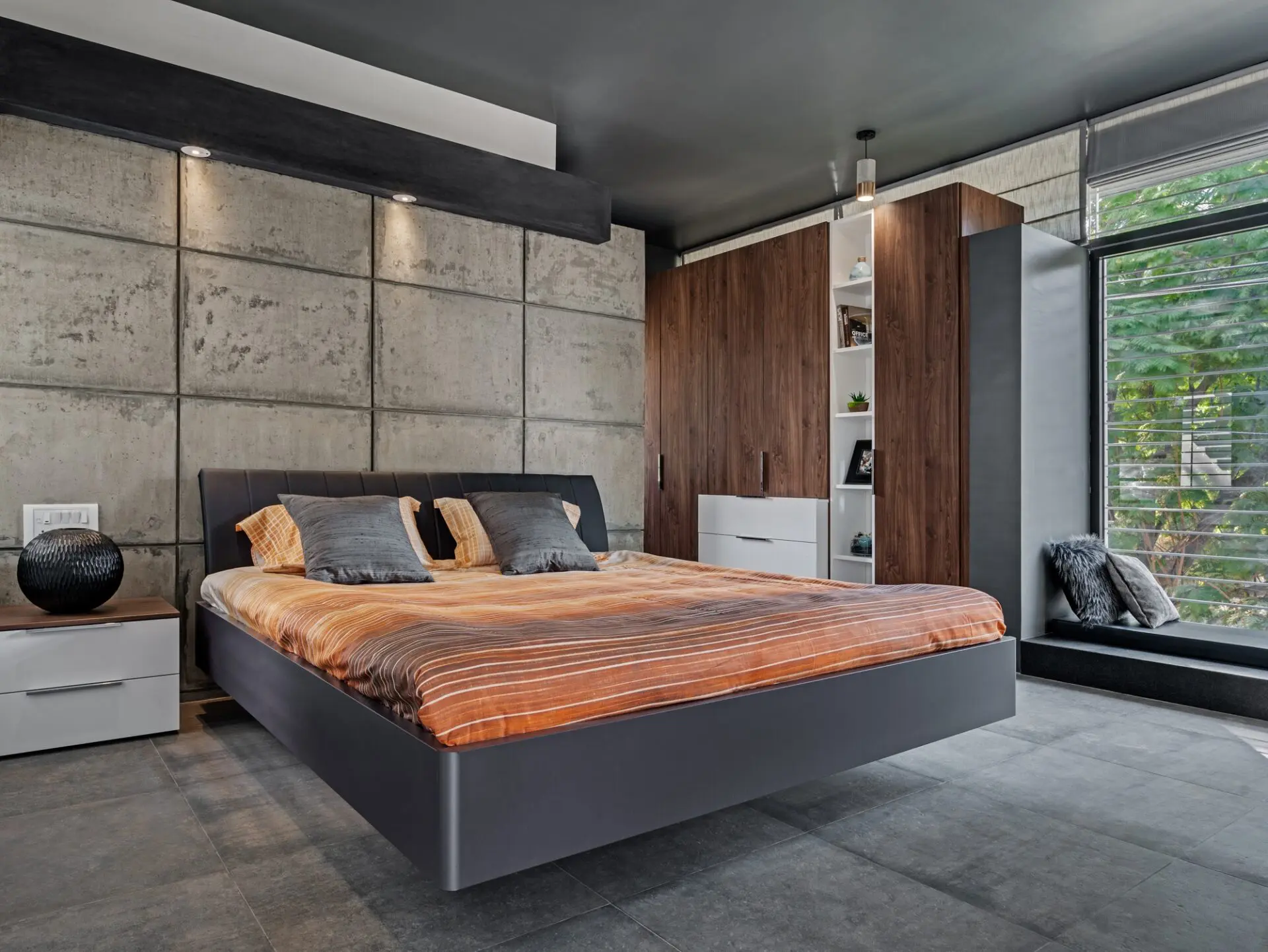 Bed Room